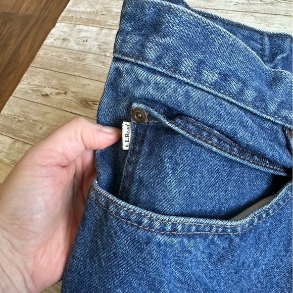 L.L. Bean Men's Double L® Jeans Natural Fit | 42x34 - Picture 5 of 11
